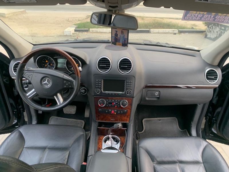 Thumbnail 4 of 2009 Mercedes-Benz GL-Class